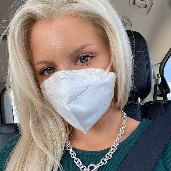 Meet your Posher, Michelle - Picture 5 of 6